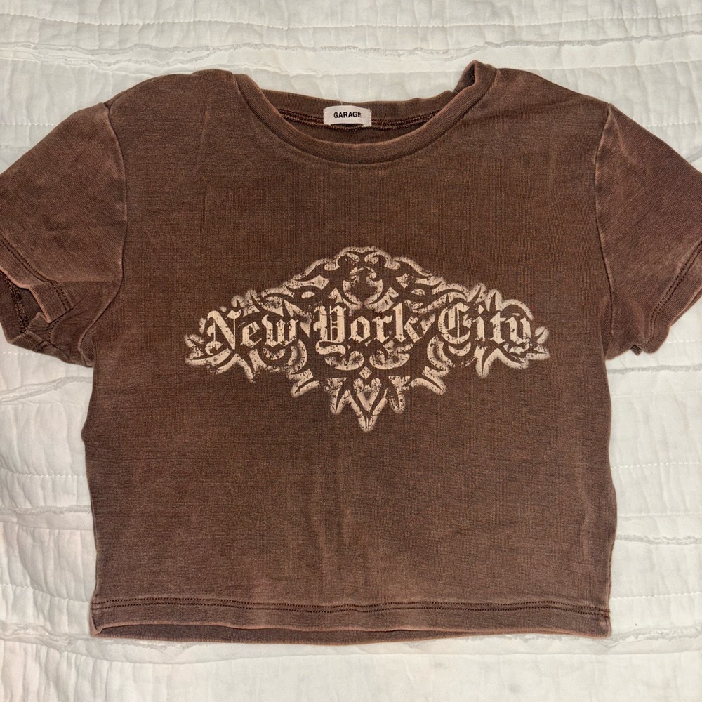 Garage Cropped Tee